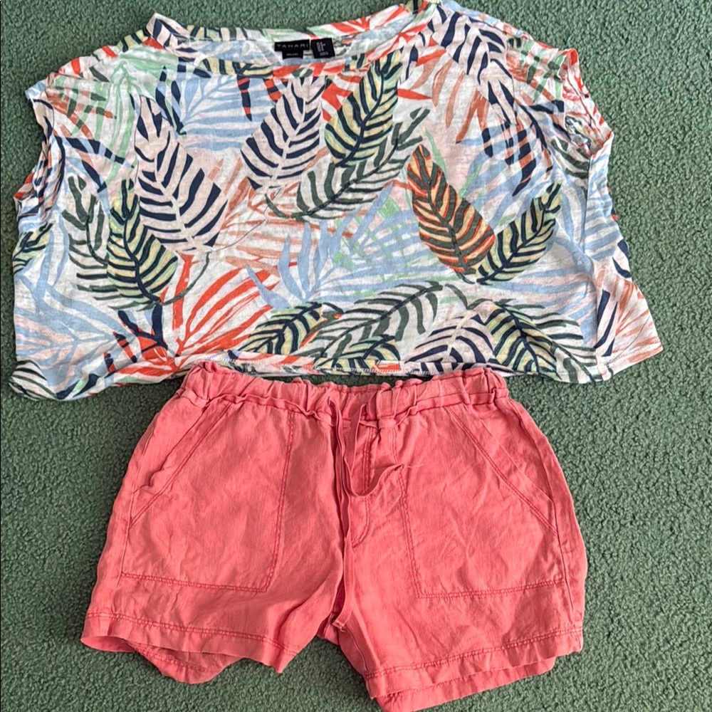 Leaf Print Cropped Tee & Coral Pink Shorts Set